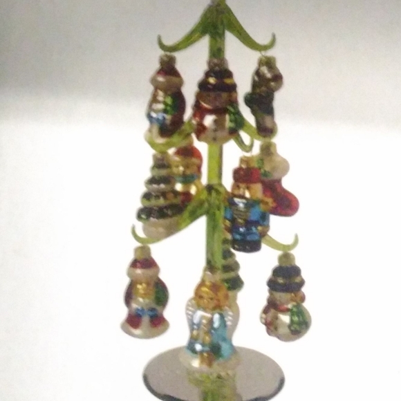 Crystal - Picture 4 of 11